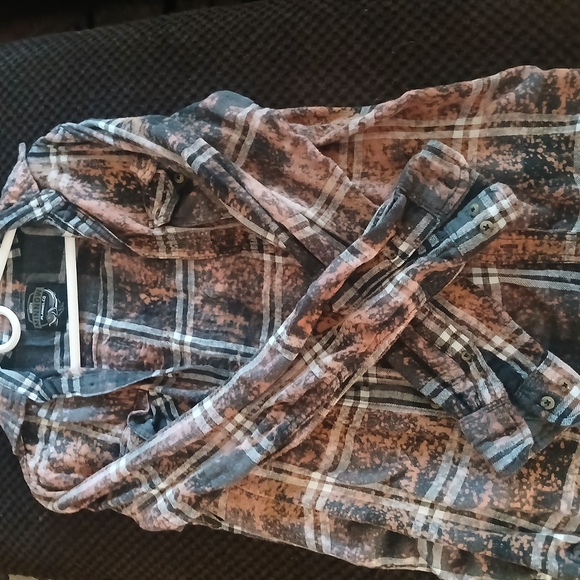 Black and Brown Oversized Graphic Long Sleeve Shirt - Picture 2 of 2